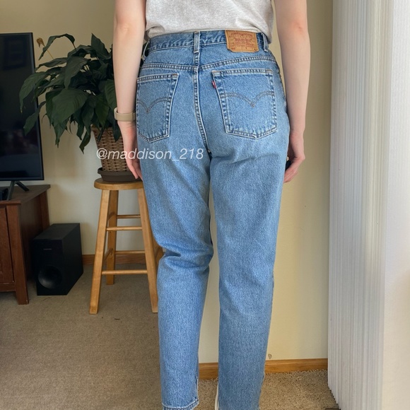 Levis Vintage 550 High Rise Straight Leg Dad Jeans 31” waist - Picture 15 of 15